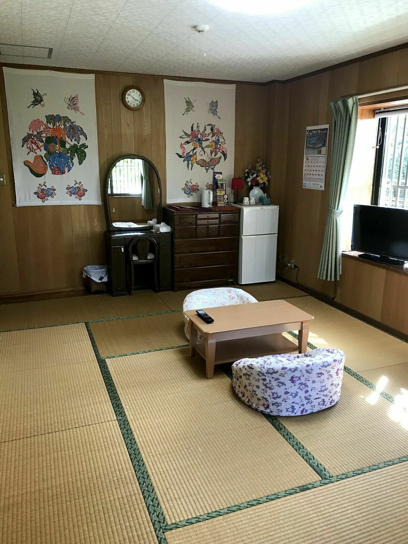 Minshuku Shizu Hotel Онна Екстериор снимка